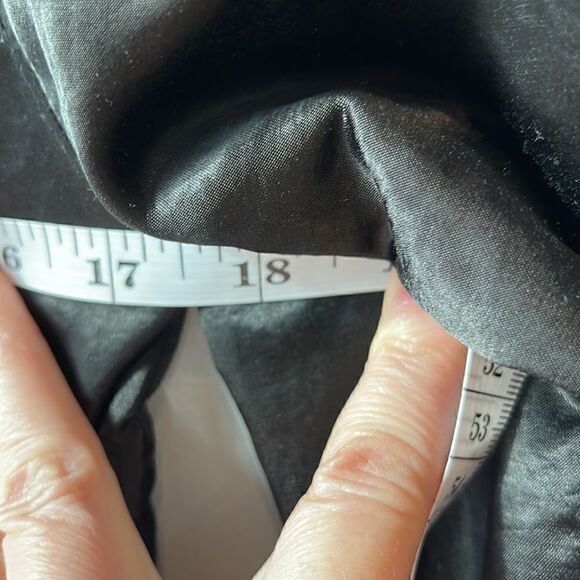 Aryn K Satin Bomber Jacket Couture Collar - Picture 7 of 8